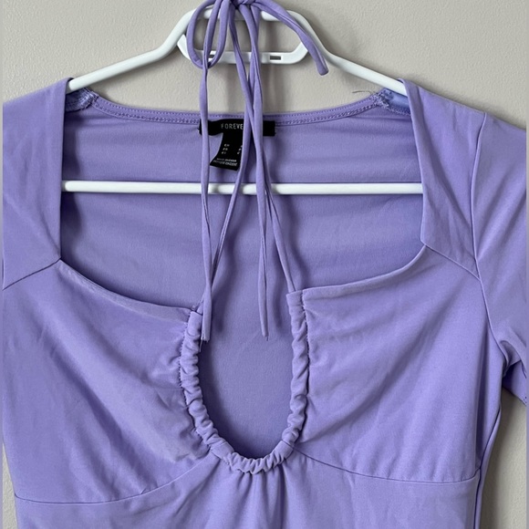 Women’s Forever21 Cut Out Front Tie Short Sleeves Square Neckline Top - Picture 5 of 10